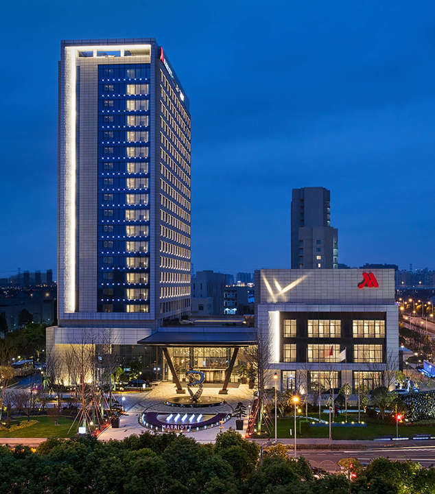 赛地聚焦：西甲今夜热度飙升，成都蓉城止住颓势，底气十足，数据趋势出现新变化的简单介绍